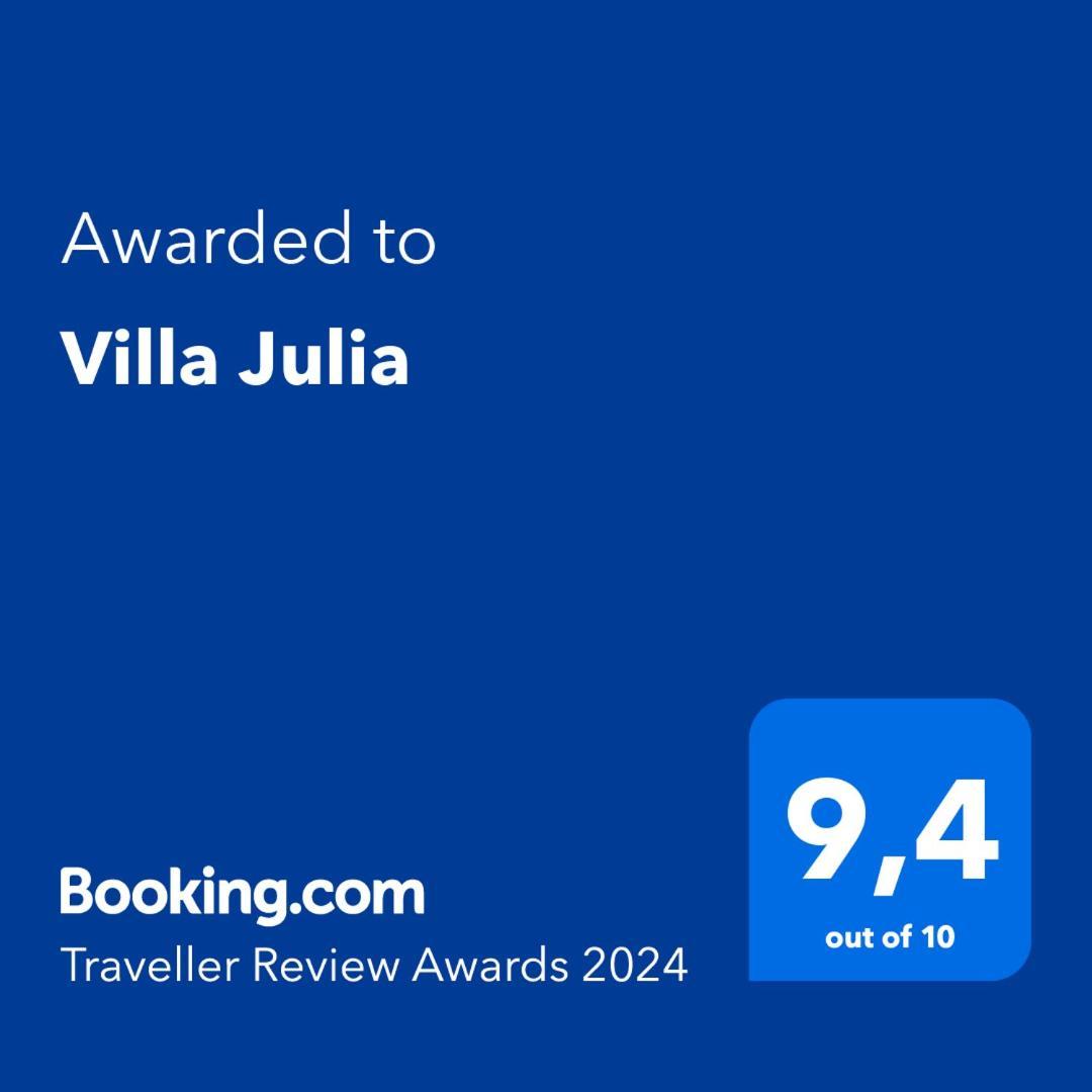 Villa Julia Lovrečica Eksteriør billede